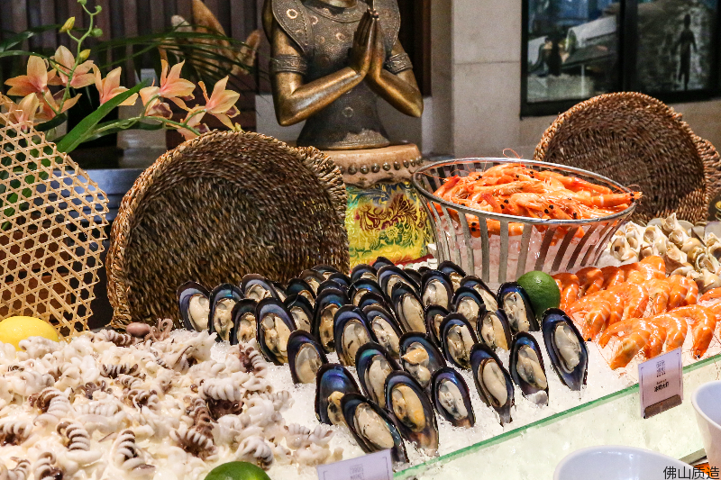 佛山岭南天地康得思酒店高级海鲜自助大餐！5折！